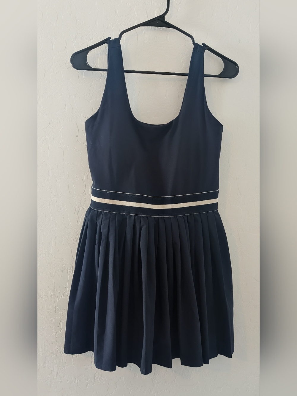 All in Motion Pleated Active Dress Size M